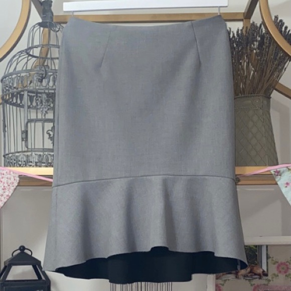 H&M Dresses & Skirts - H&M Ruffle High Low Skirt Grey Office Classy Wear to Work Trendy